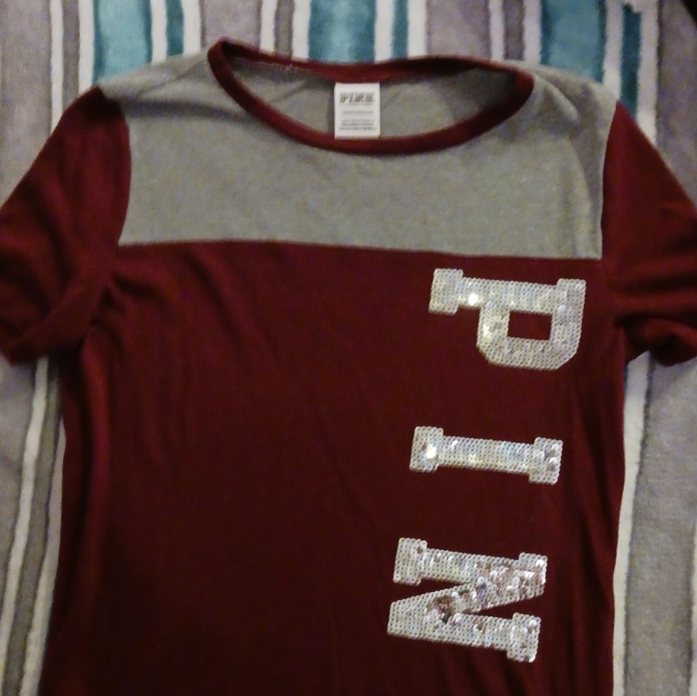 Pink tshirt